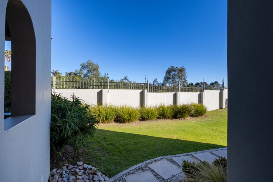 3 Bedroom Property for Sale in Santini Village Western Cape